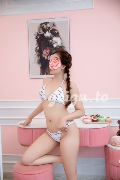 Gái Dâm LINH CHI Bj làm tình mút mát đẳng câp Rất phê Nha AE