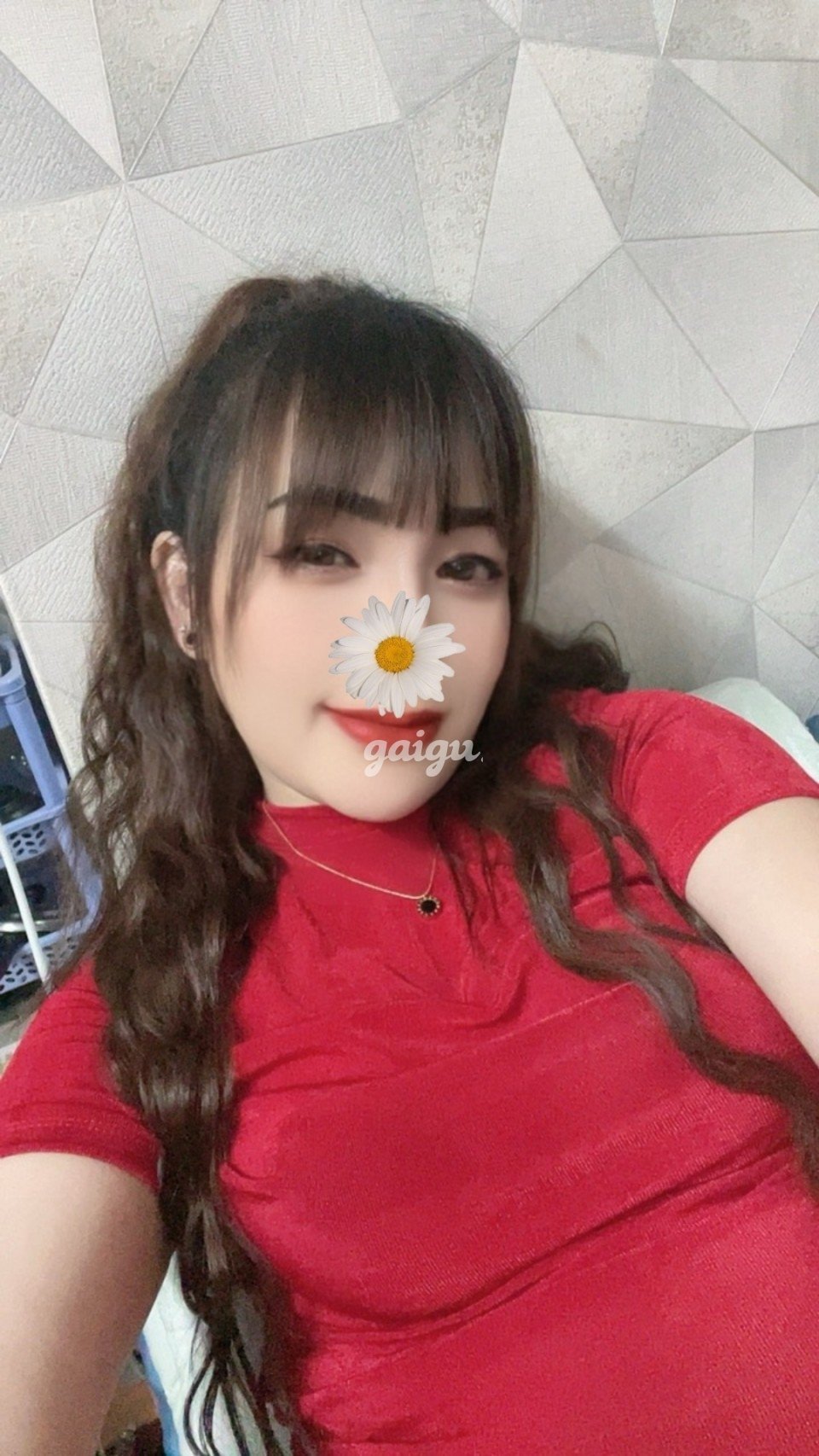 MY SÓI – CÔ NÀNG MỚI TINH LẦN ĐẦU CẬP BẾN